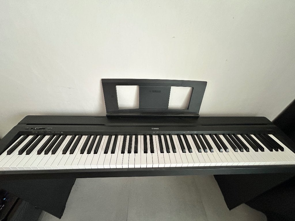 Yamaha p45b, Musique & Instruments, Enlèvement, Comme neuf, Noir, Piano