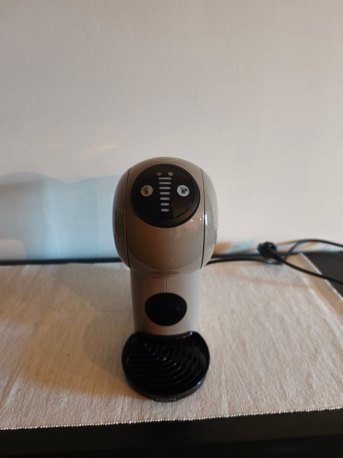 Krups Nescafe Dolce Gusto Genio S Taupe, Elektronische apparatuur, Ophalen, Zo goed als nieuw