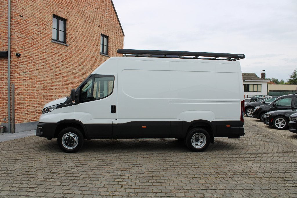 Iveco Daily 3.0D Automaat H2 L3 35-180 Dubbele as 07/2025 !!, Automaat, 4 cilinders, Iveco, https://public.car-pass.be/vhr/384a5362-ab2e-4cf3-8ba2-02a946f57ffc