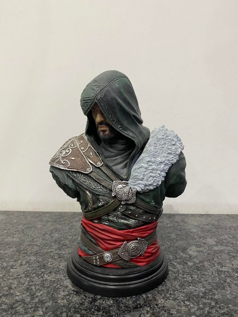 Buste Assassin’s Creed - Ezio Mentor, Verzamelen, Beelden en Beeldjes, Ophalen, Zo goed als nieuw