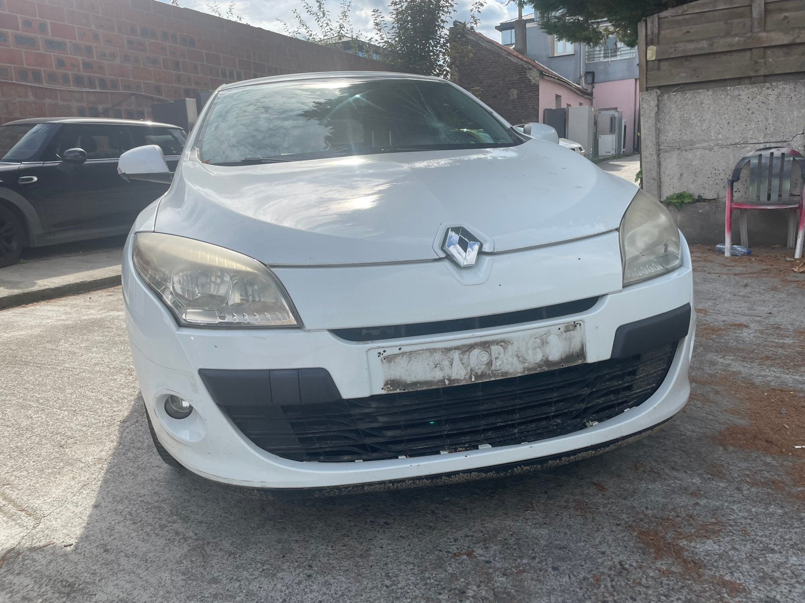 RENAULT MEGANE 1.5dci - PREVOIR NVX PARE BRISE -, Achat, Boîte manuelle, 5 portes, Particulier
