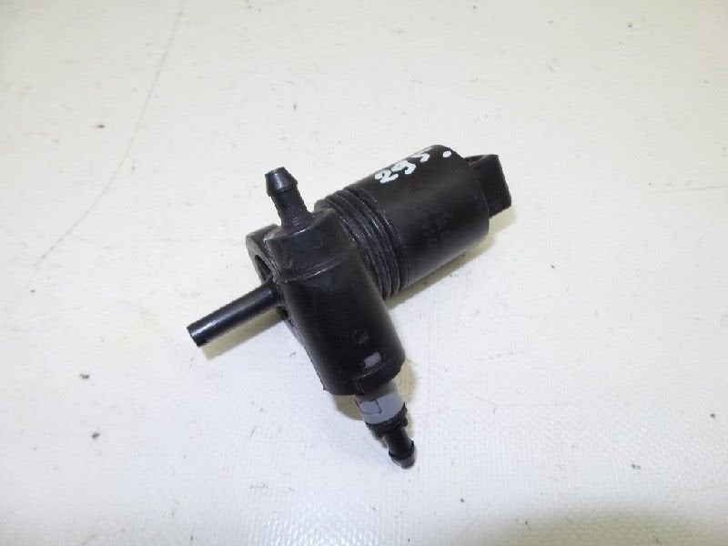 LAVE-GLACE POMPE AVANT Nissan Note (E11) (|30097163305|), Dhr. M. Roggen, Stadsweg 37 37
9917 PV  WIRDUM GR., NL, Nissan, Utilisé