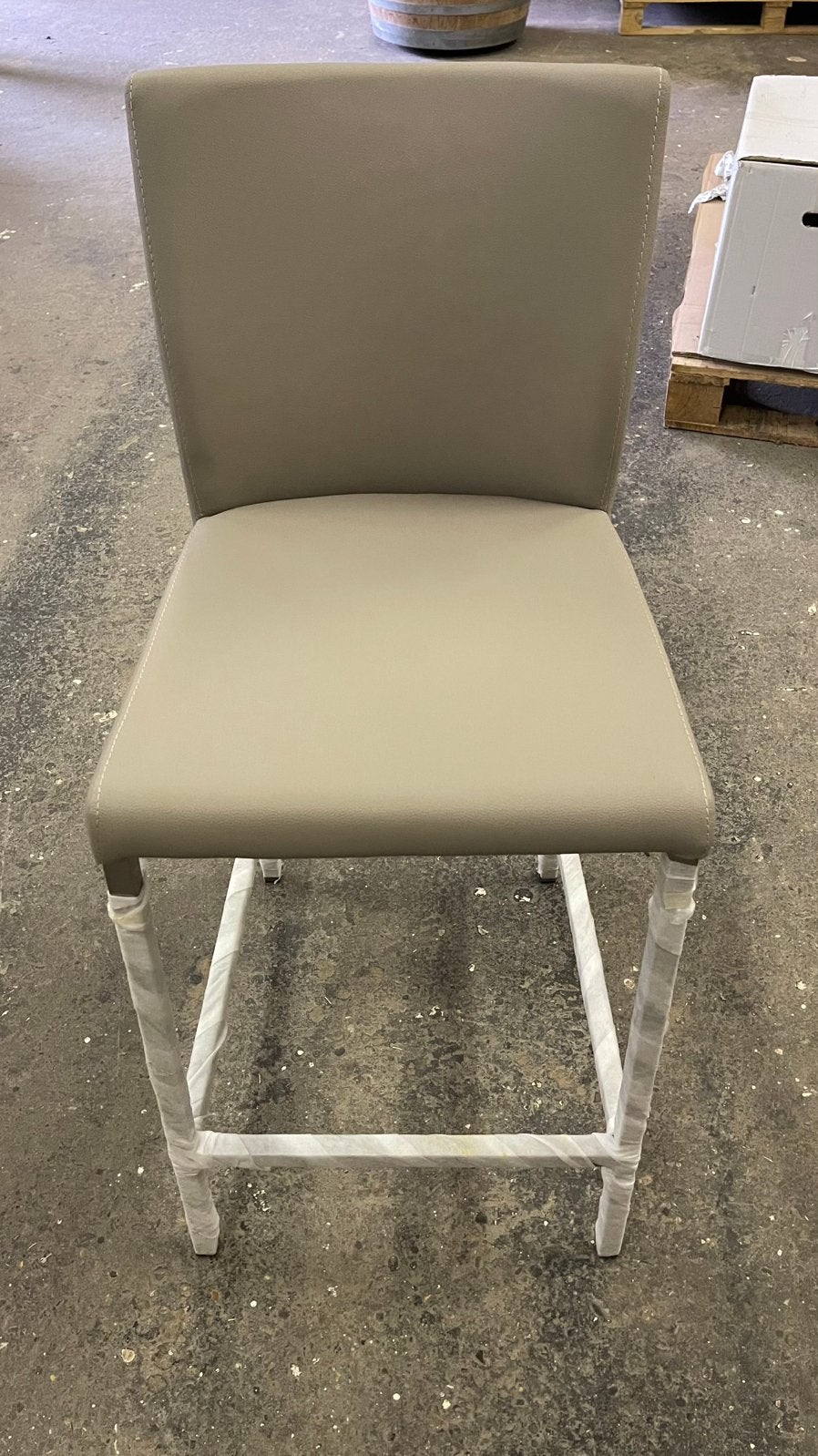 Chaises haute à vendre, Maison & Meubles, Neuf, Avec repose-pieds, 4 tabourets, Enlèvement