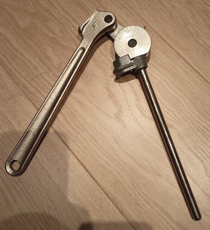 VIRAX 251110 Stalen buigtang 10 mm, Doe-het-zelf en Bouw, Ophalen of Verzenden, Zo goed als nieuw, Tang