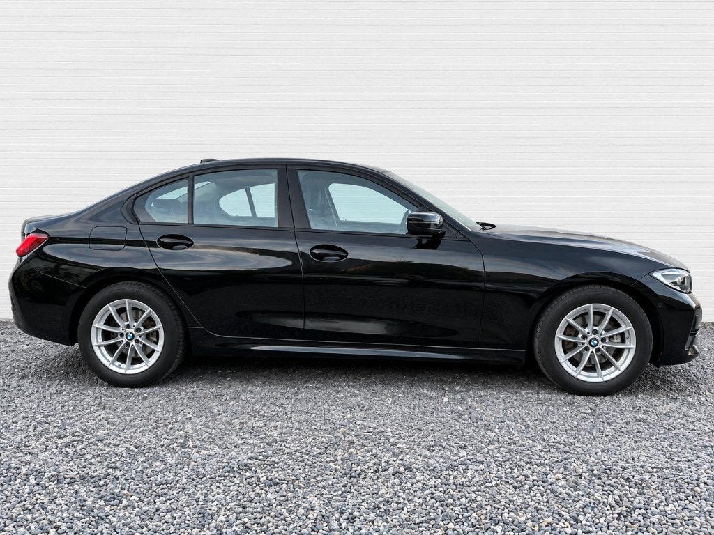 BMW 318 iA * 24.000km! * FULL HISTORIEK * SPORT * PDC * NAVI, Autos, Cuir, Achat, Euro 6, Entreprise