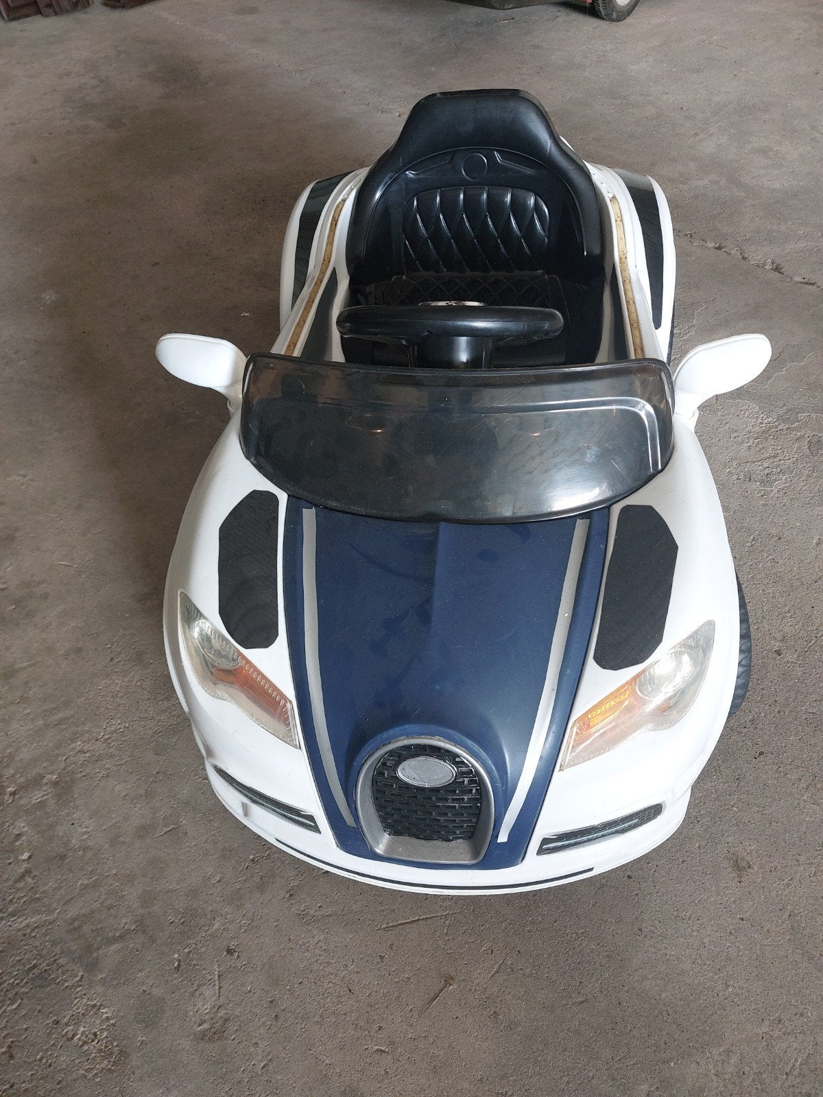 Elektrische auto voor kinderen, Ophalen