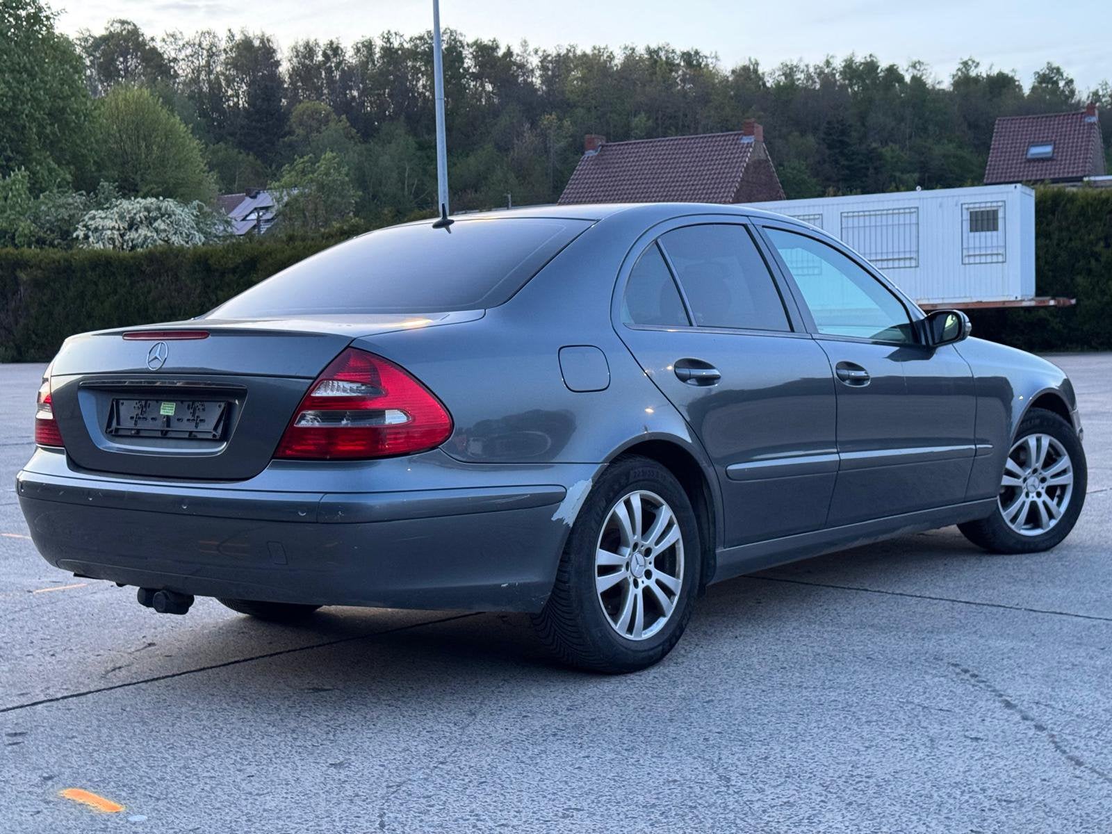 Mercedes E 220 CDI Automatique  en bon état général., Enlèvement