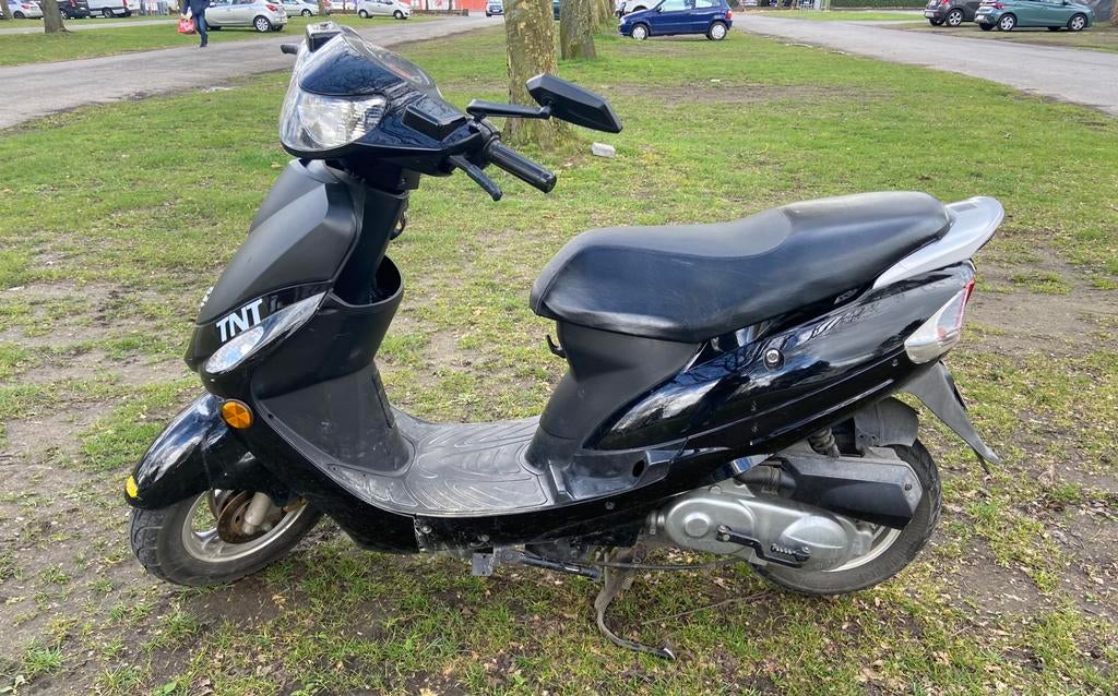 A klasse scooter, Fietsen en Brommers, Ophalen, Gebruikt, Overige modellen, Klasse A (25 km/u)