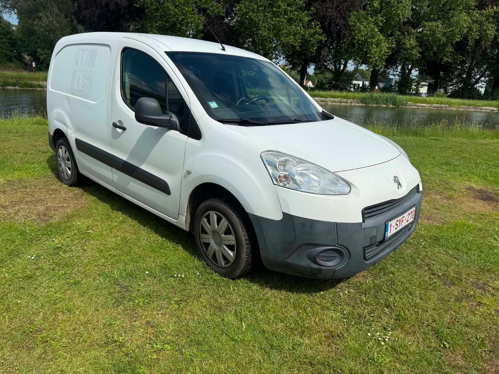 Peugeot partner 1.6HDI, Auto's, Euro 5, Wit, Trekhaak, Particulier