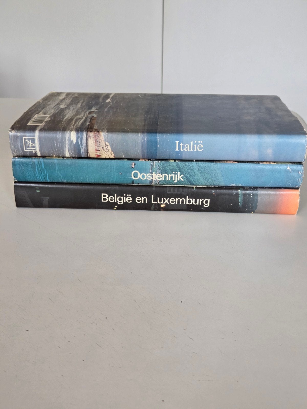 3 Artis Historia boeken, Ophalen of Verzenden, Gelezen
