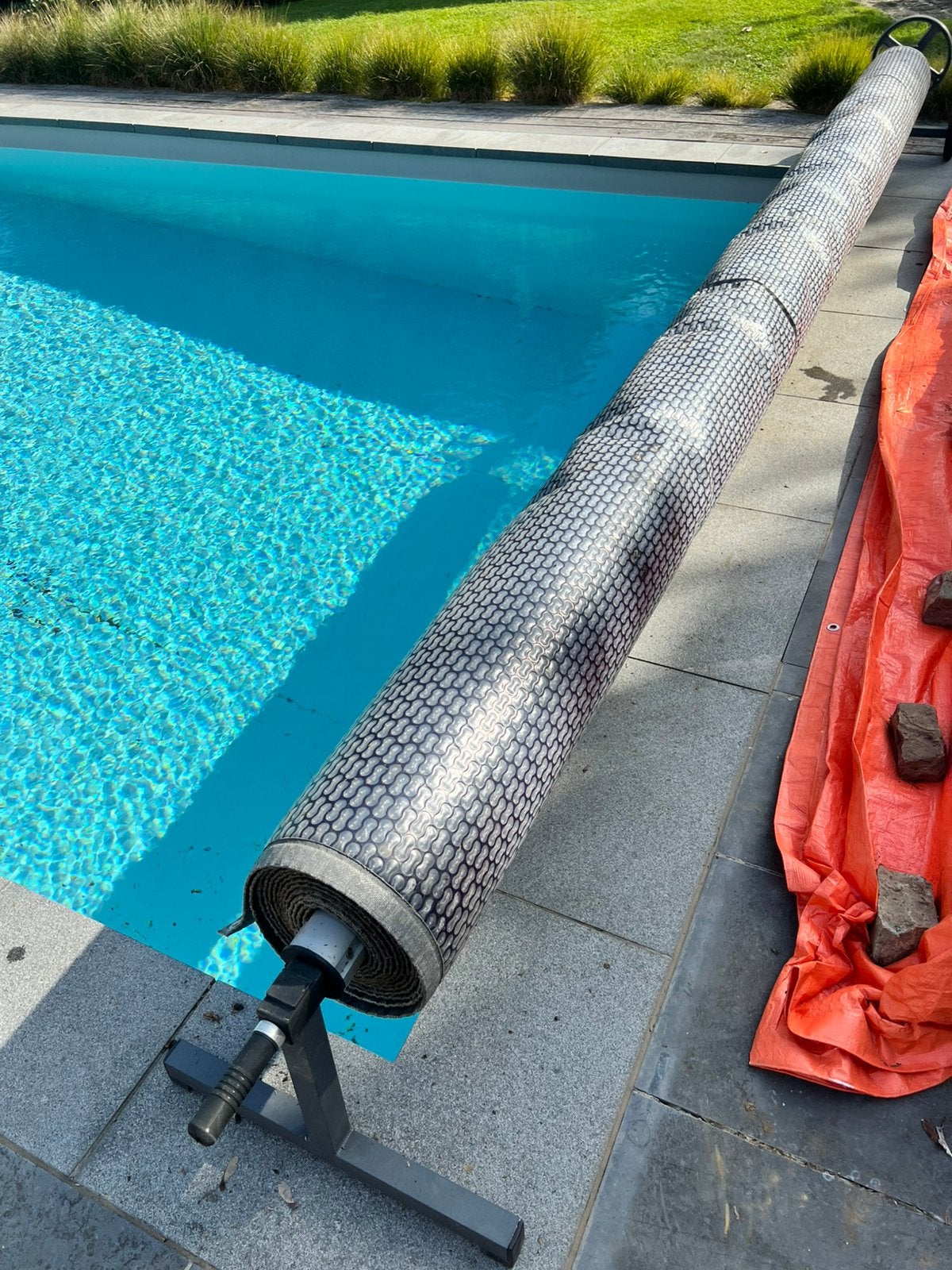 Enrouleur + couverture de piscine, Enlèvement, Utilisé, Couverture de piscine