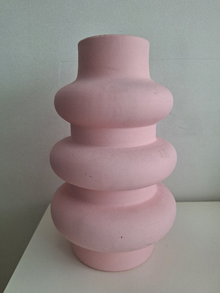 Grote, moderne vaas, Ophalen, Zo goed als nieuw, Roze, Steen/keramiek