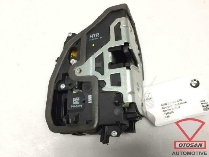 bmw s rie 3 e90 m canisme de verrouillage porte arri re droi, Autos : Pièces & Accessoires, Carrosserie & Tôlerie, Petuelring 130
80788  Munich, DE