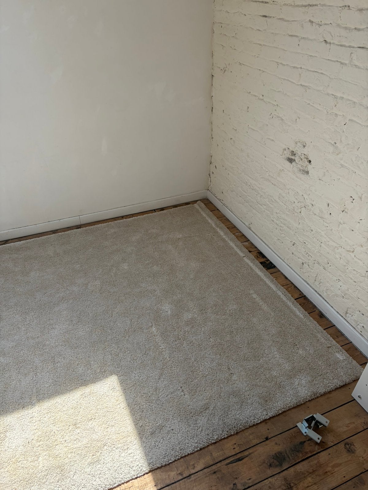 Tapis beige comme neuf, Maison & Meubles, Ameublement | Tapis & Moquettes, Comme neuf, 150 à 200 cm, Rectangulaire, Beige, Enlèvement