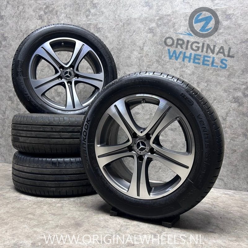 17 inch originele velgen + zomerbanden Mercedes  E klasse W2, Auto-onderdelen, Gebruikt, -, -, Banden en Velgen