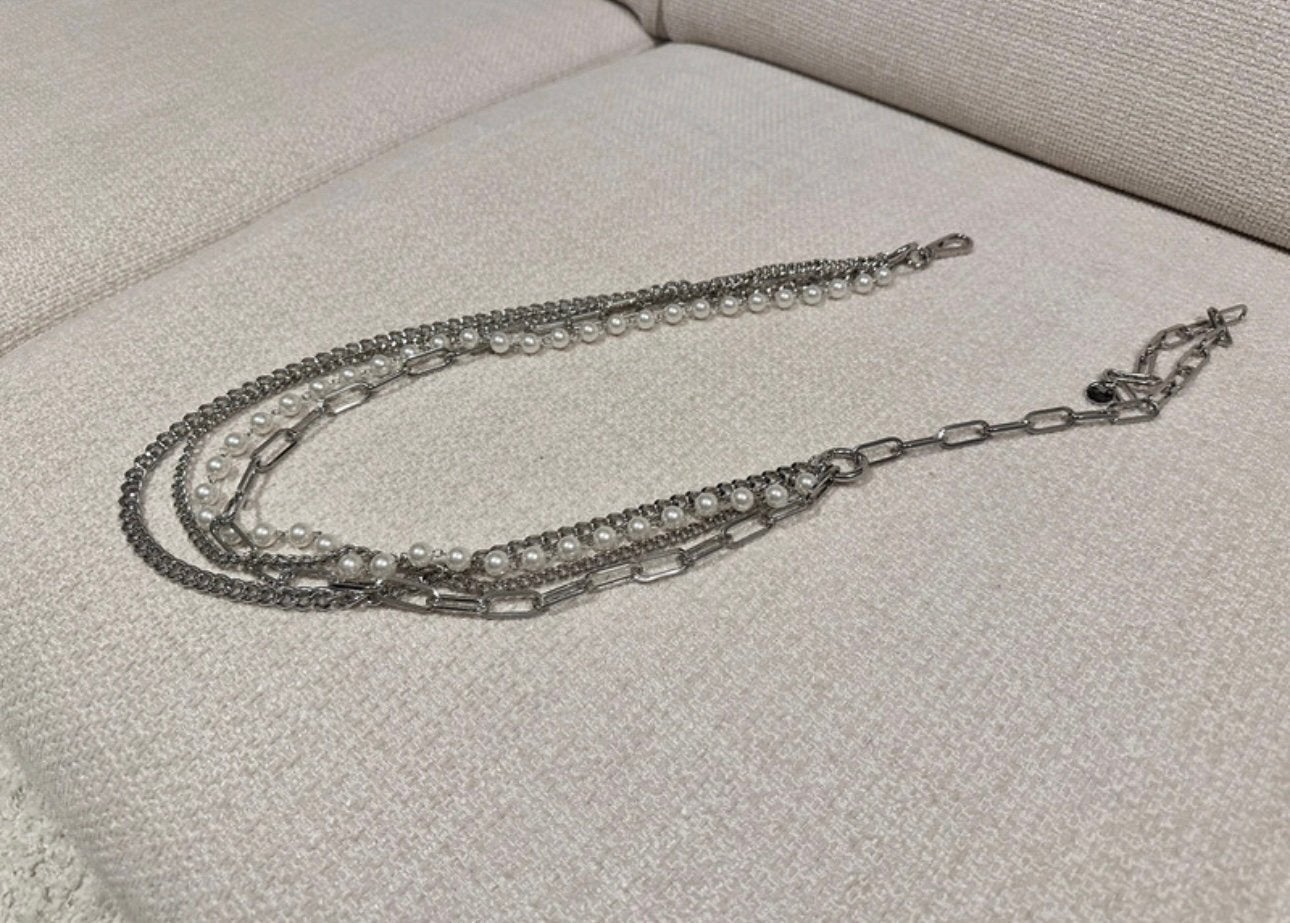 Silver-Tone Chain Belt with Pearls – New, Ophalen of Verzenden, Zo goed als nieuw