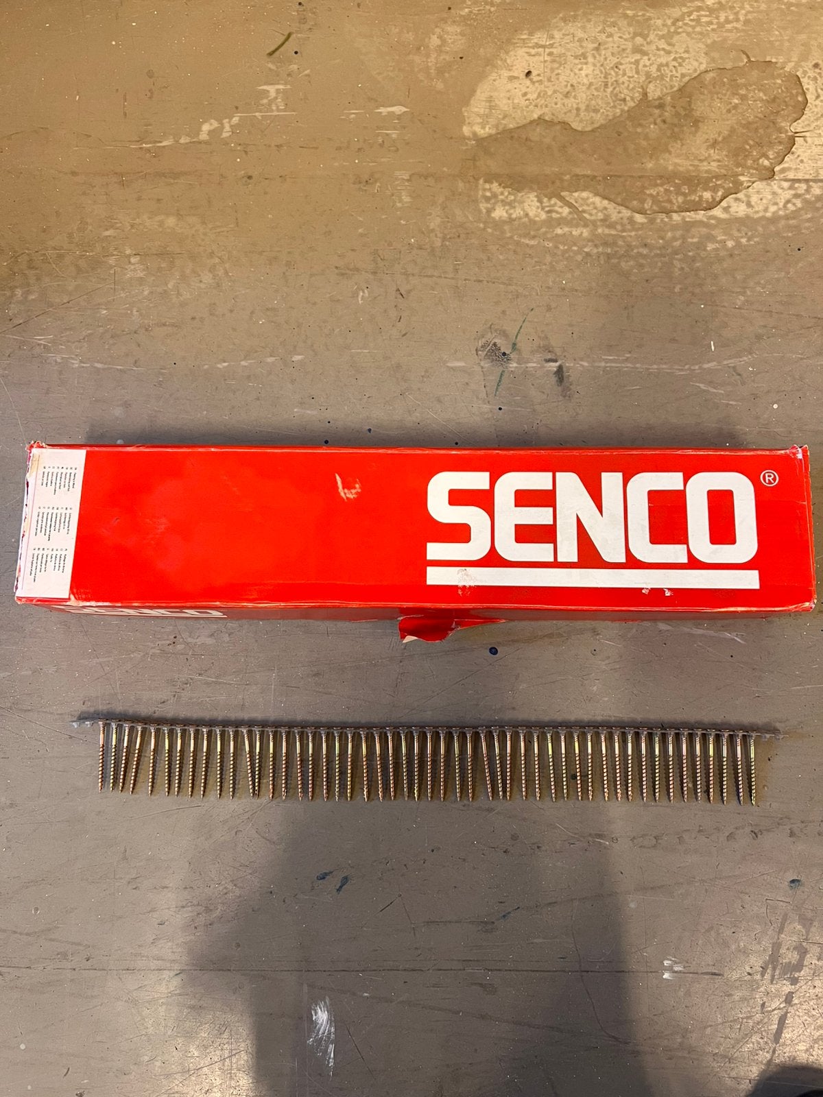 Vis en bande bois Zingué - SENCO DURASPIN - 4.2 x 55mm, Bricolage & Construction, Enlèvement ou Envoi, Comme neuf, Vis