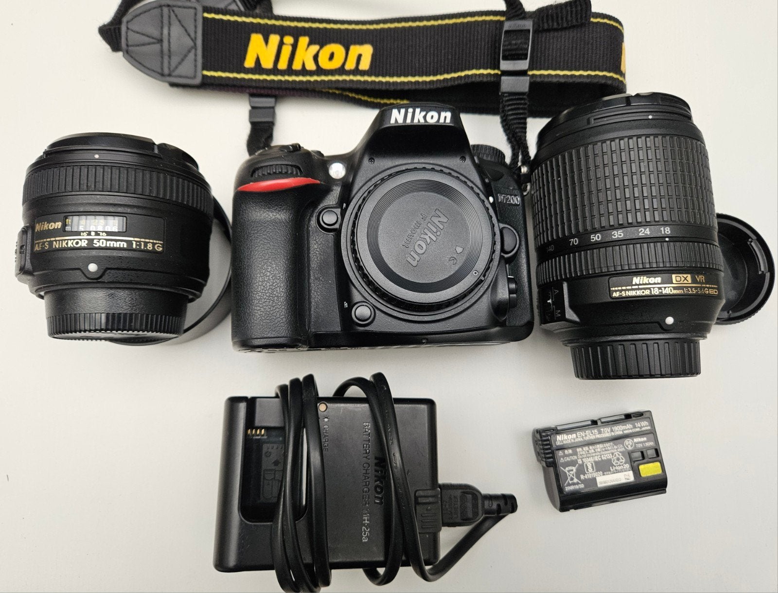 NIKON D7200+AF-S 18-140+AF-S 50 MMF1.8G, Audio, Tv en Foto, Ophalen of Verzenden, Oplader, Nikon