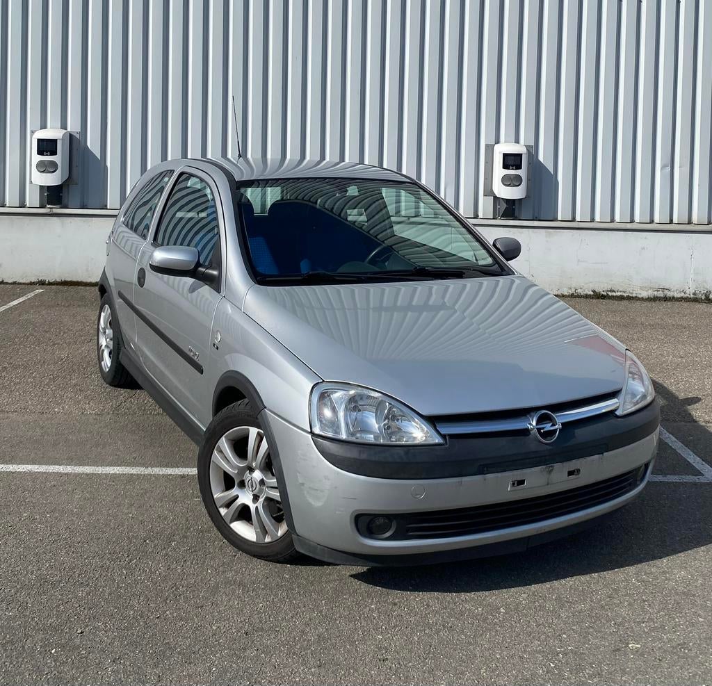 Opel Corsa 2002 - 139dKM, Auto's, Automaat, 4 zetels, Stof, Bedrijf