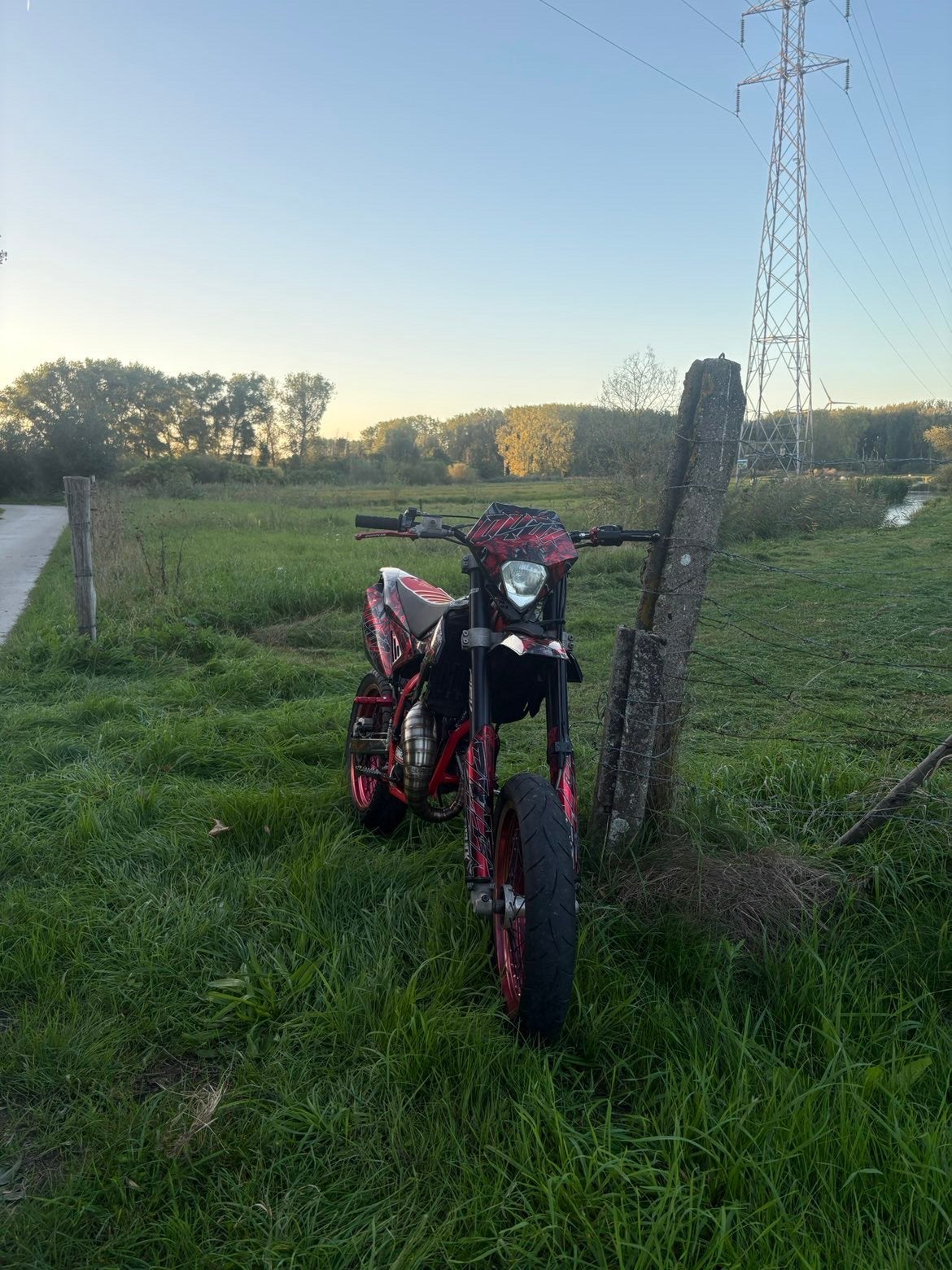 Beta rr track MOET SNEL WEG, Fietsen en Brommers, Ophalen, Zo goed als nieuw, Derbi