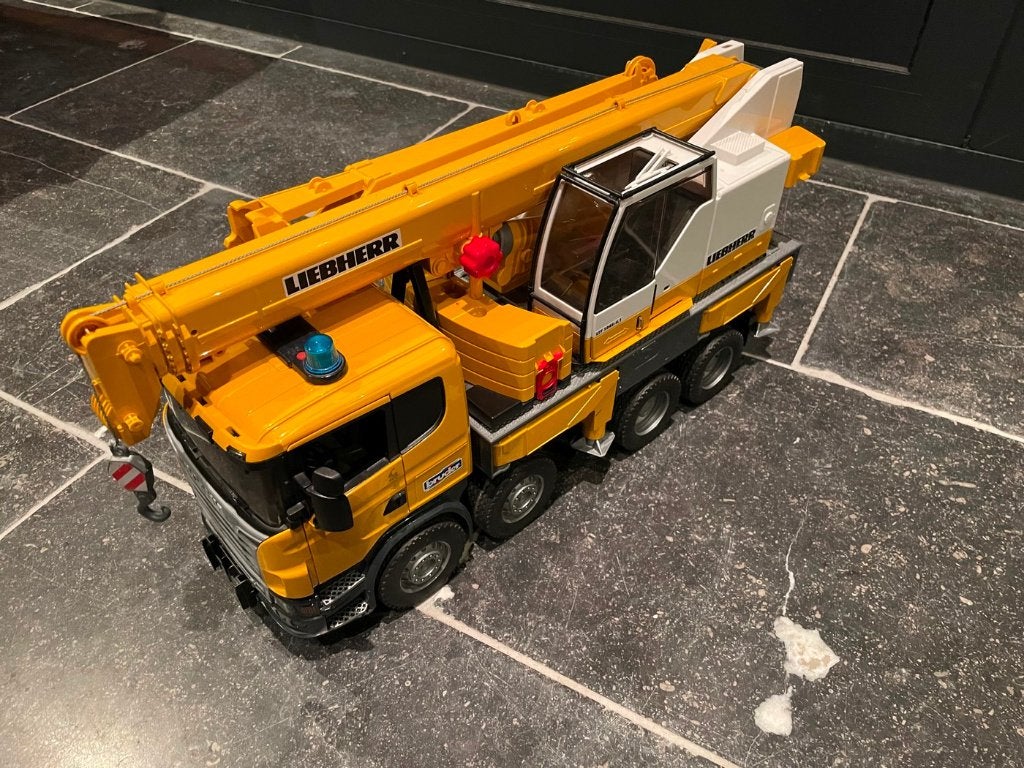bruder kraan liebherr, Kinderen en Baby's, Ophalen of Verzenden