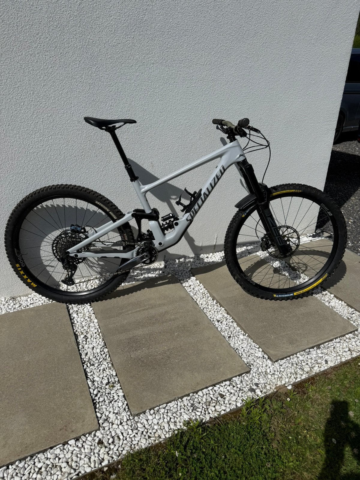 Specialized Enduro Carbone, Enlèvement, Comme neuf