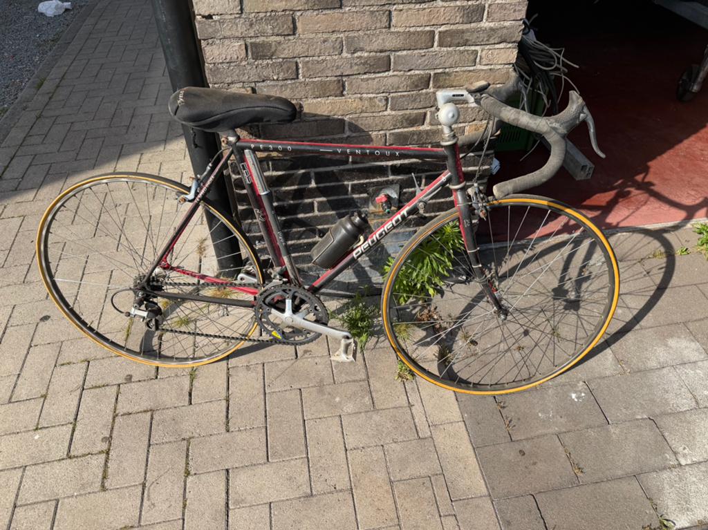 Retro racefiets, Enlèvement