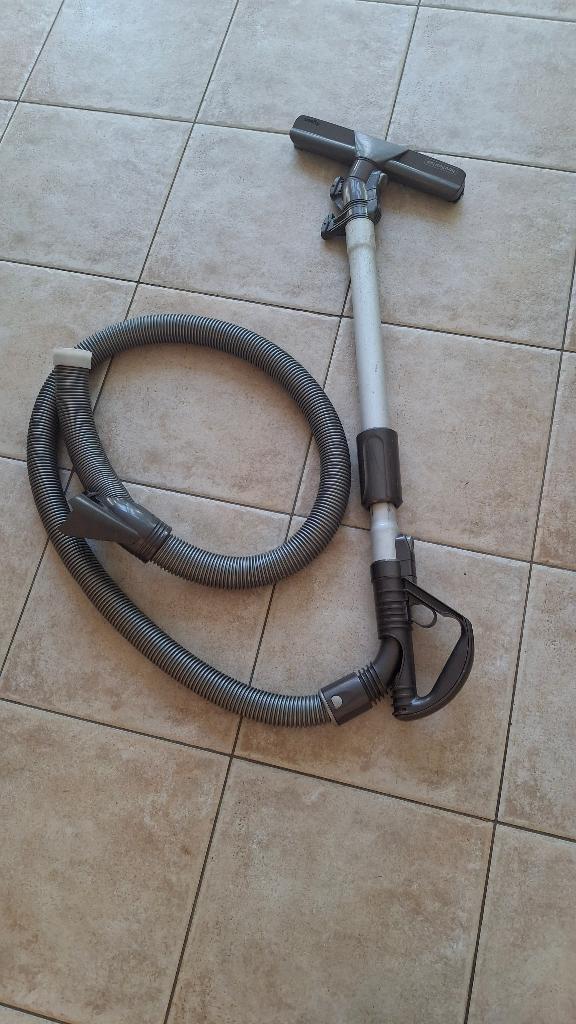 Tuyau aspirateur dyson, Elektronische apparatuur, Stofzuigers, Ophalen, Gebruikt, Dyson