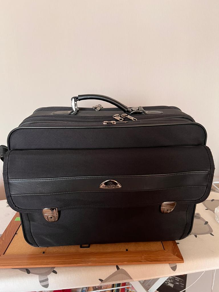Samsonite laptoptas 18,5 inch, Ophalen, Zo goed als nieuw, Samsonite