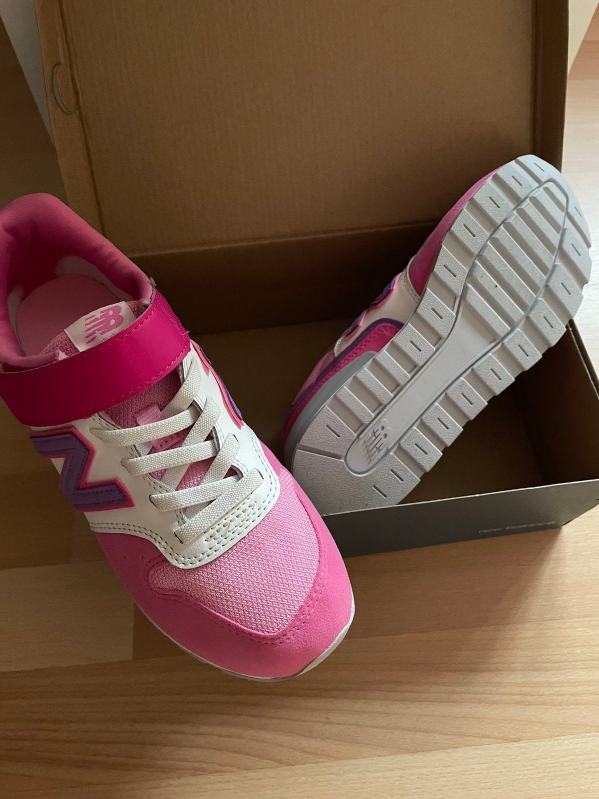 New balance Nieuw Maat 37, Enlèvement, Neuf