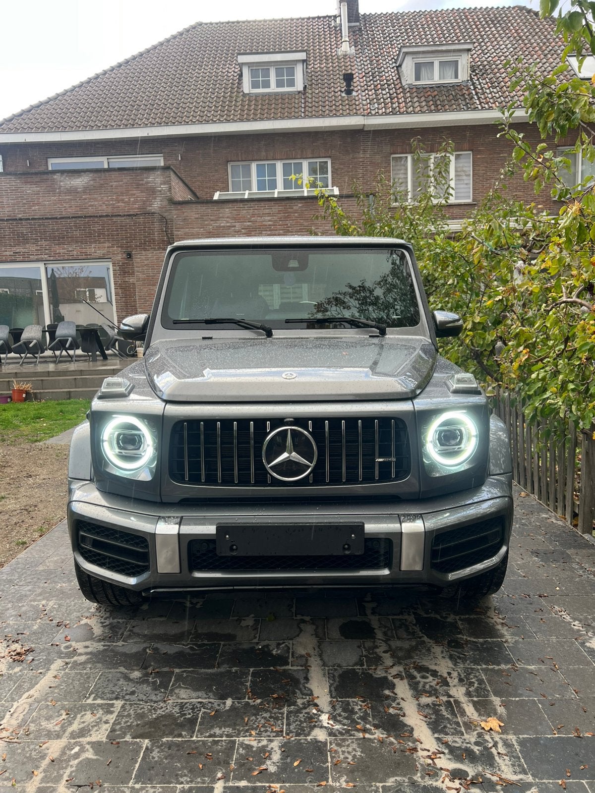 MERCEDES G63 AMG 2024 FULL OPTION, Autos, Cuir, Argent ou Gris, Achat, Entretenue par le concessionnaire