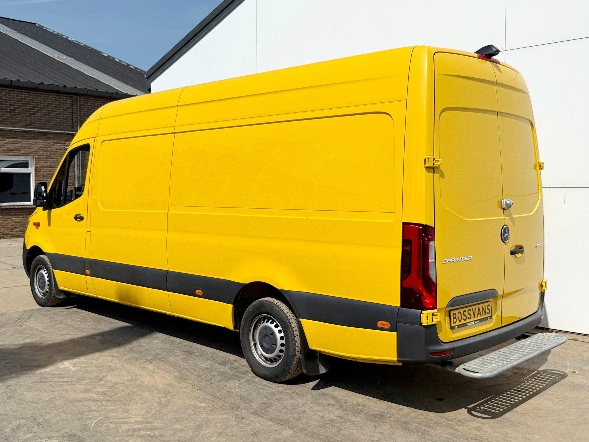 Pakketbus L3H2 Tussenschot met deur LED Climate Control Crui, Gebruikt, 4 cilinders, 2000 kg, Wit