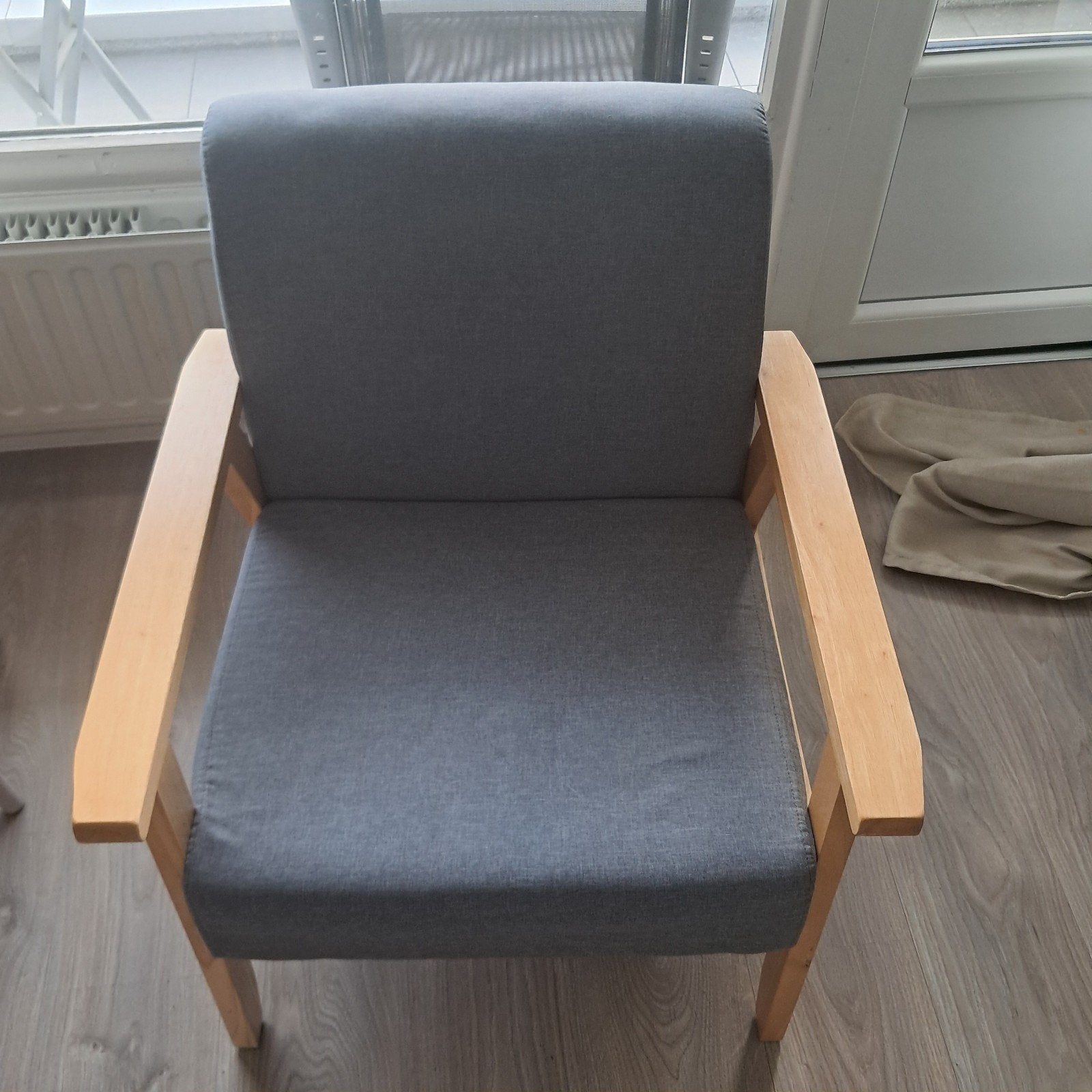 Magnifique fauteuil style scandinave  gris et bois clair, Gris, Bois