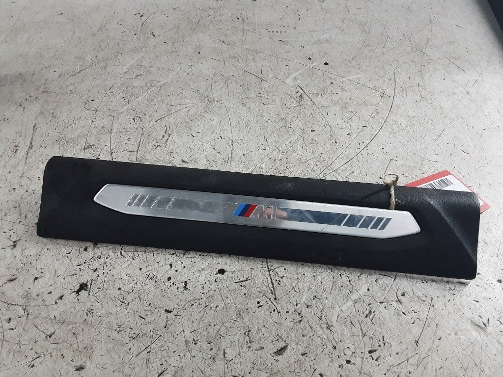 DIVERS MOULURE BMW 1 serie (F40) (01-2019/-) (7469183), Mevr. I. Hauben, Utilisé, BMW, Rue de l'Espoir 34 34
4030  GRIVEGNÉE, BE