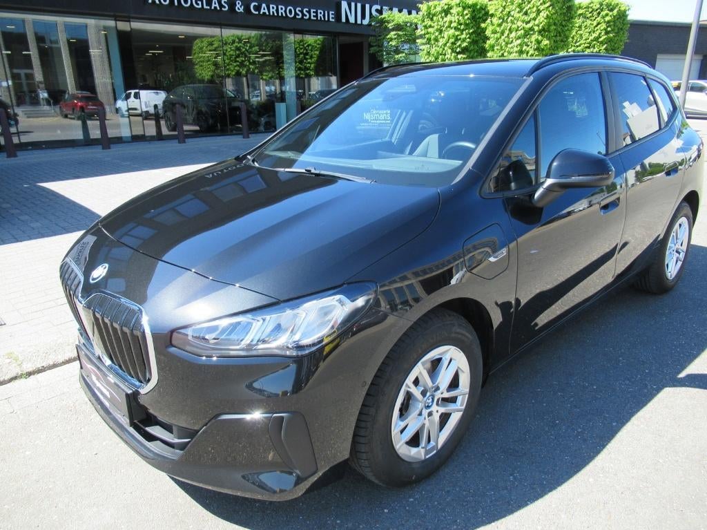 BMW 225A xDrive Active Tourer PHEV-Widescreen-Navi-A/C-Camer, Autos, BMW, 100 kW, Phares entièrement LED, Achat, Euro 6