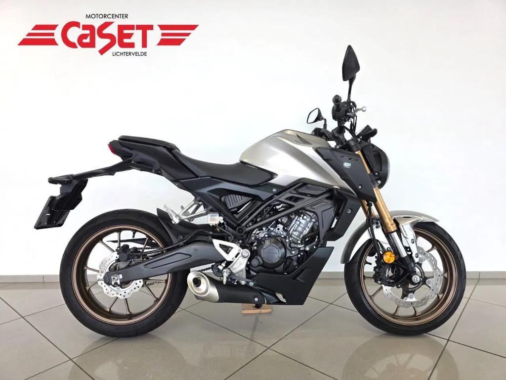 Honda CBF 125 NA (bj 2024), Motoren, Bedrijf, 125 cc, Overig, 11 kW of minder