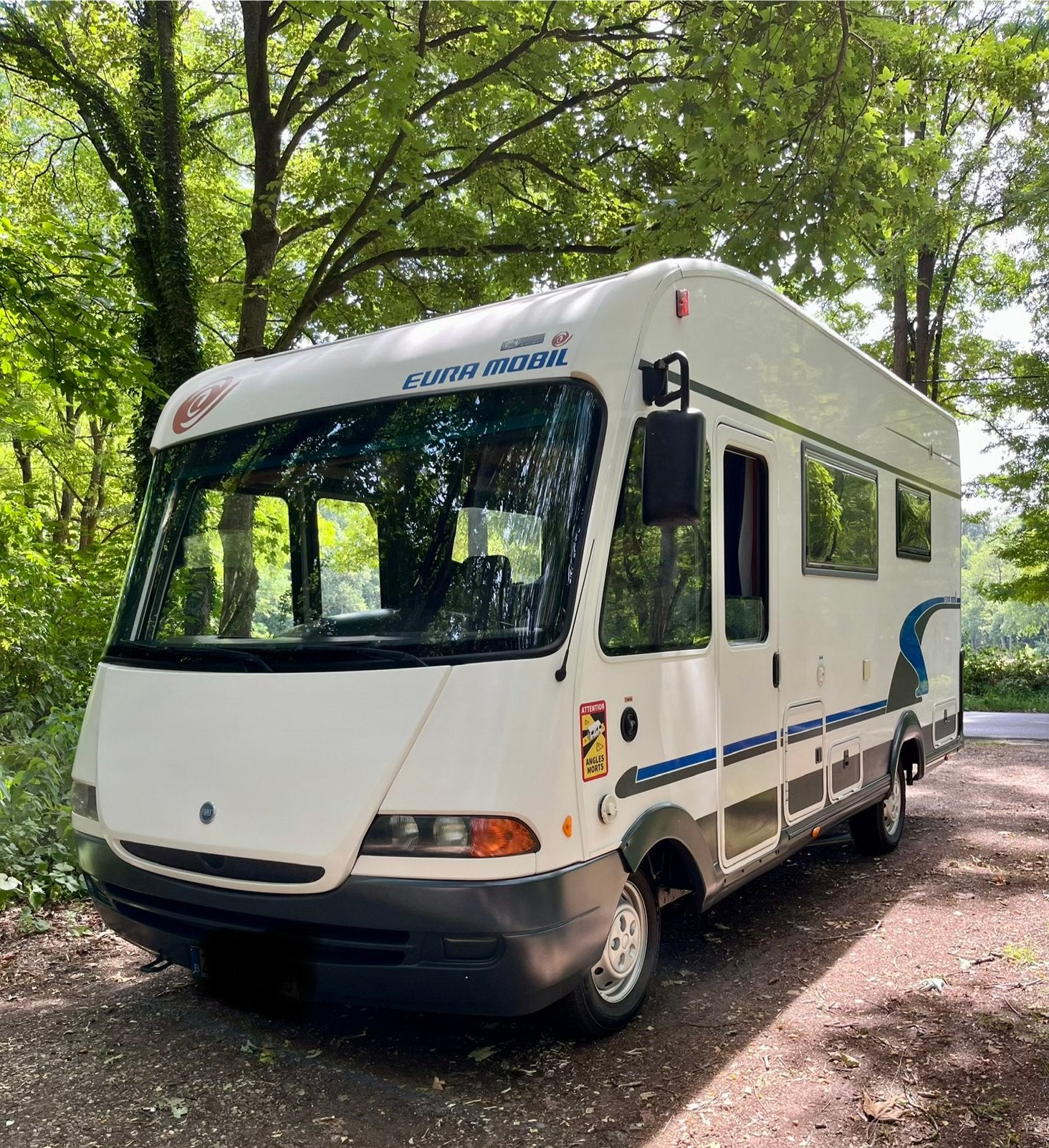Euramobil integrale camper !!automaat!!, Caravans en Kamperen, Mobilhomes, Particulier, Fiat, Diesel, Ringverwarming, Ophalen