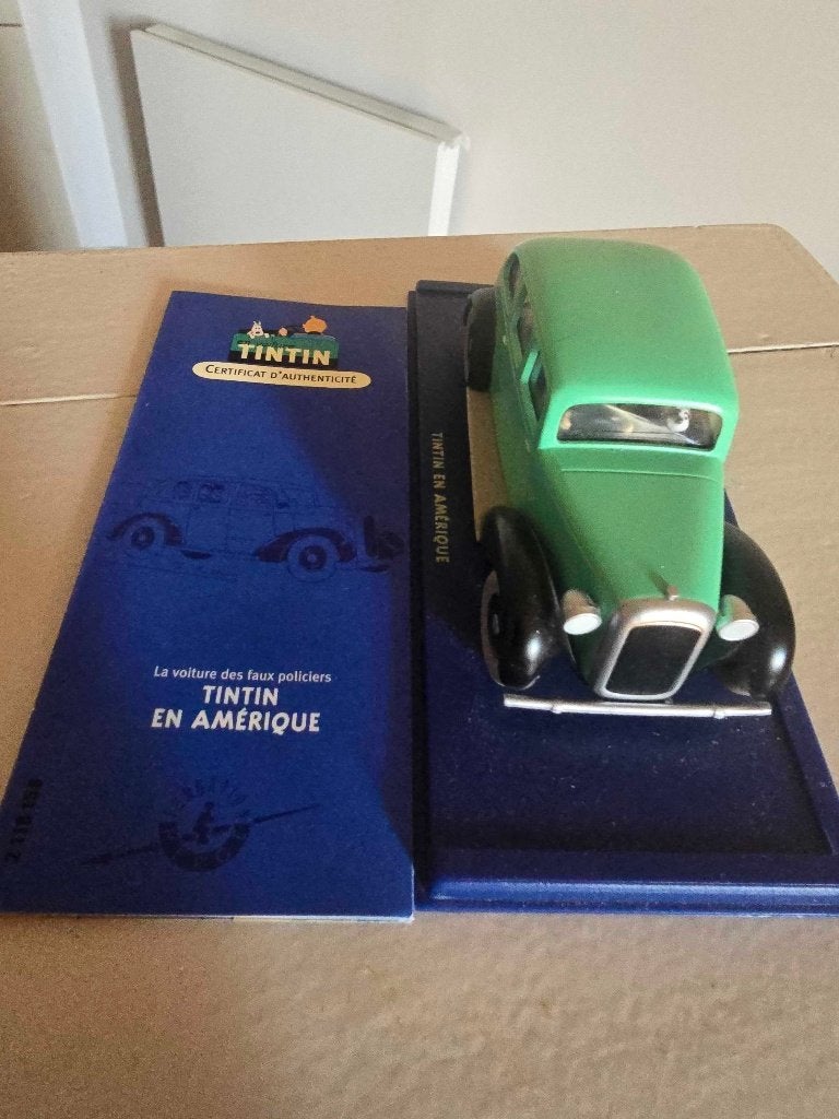 Tintin Kuifje - La Voiture des Faux Policiers, en Amérique, Collections, Enlèvement ou Envoi, Tintin, Comme neuf, Statue ou Figurine