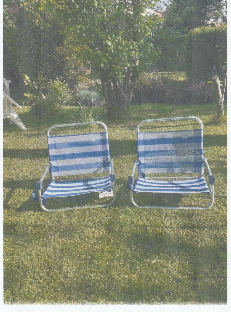 2 lage campeerstoelen, Caravans en Kamperen, Ophalen, Zo goed als nieuw