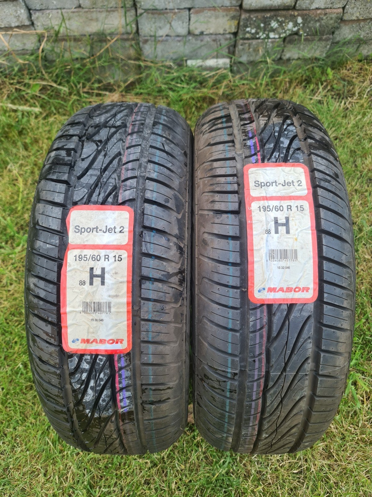 Nieuwe banden 195.60.15, Auto-onderdelen, Banden en Velgen, Ophalen, 15 inch, Nieuw, Band(en)