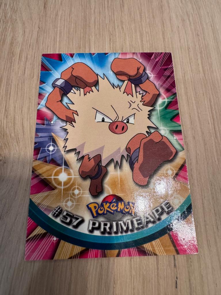 Pokémon Topps 1999 #57 Primeape Engels nieuw, Enlèvement ou Envoi, Neuf, Cartes en vrac