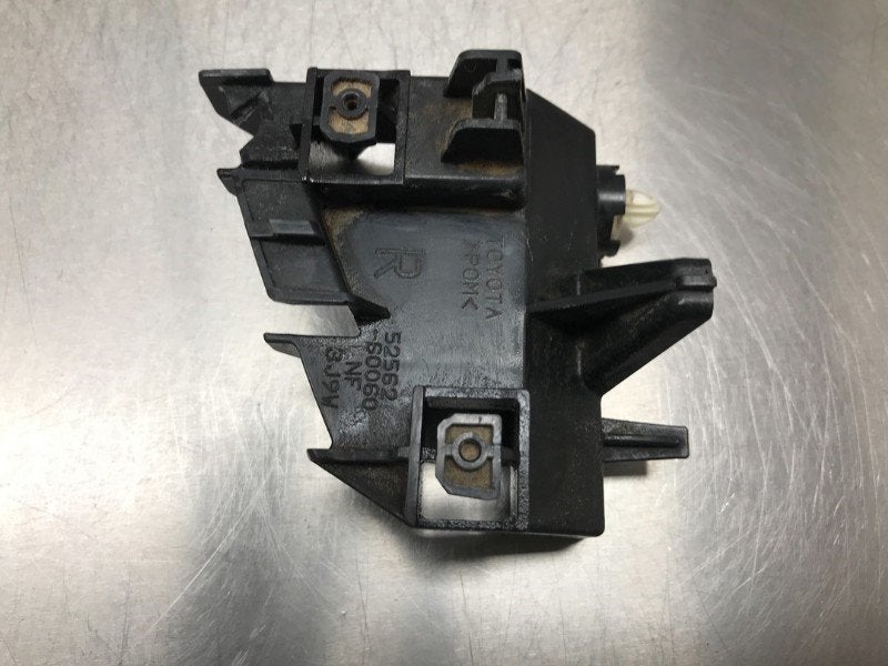 BUMPERSTEUN RECHTS ACHTER Toyota Land Cruiser (J15), Gebruikt, Kundenbetreuung@toyota.de, Toyota, Toyota-Allee 2
50858  Köln, DE