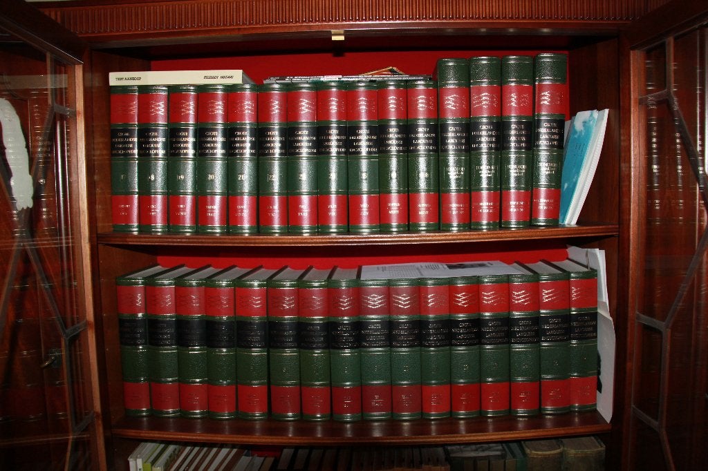 33-delige Grote Nederlandse Larousse Encyclopedie + Sonobox, Enlèvement