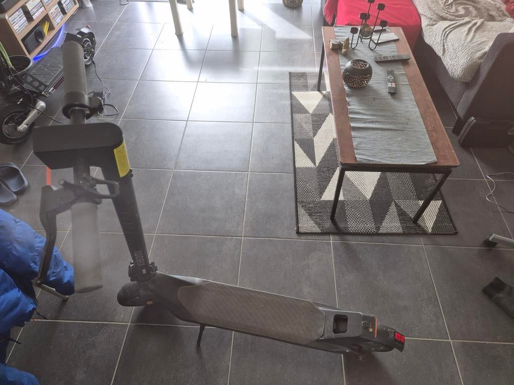 Trottinette électrique Xiaomi 4 lite, Enlèvement