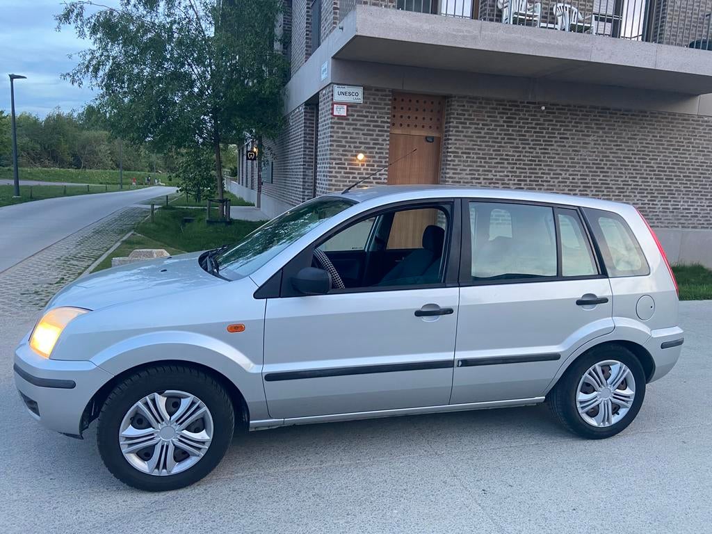 Ford Fusion 2005 Benzine, Auto's, Ford, Monovolume, Fusion, Handgeschakeld, 5 deurs