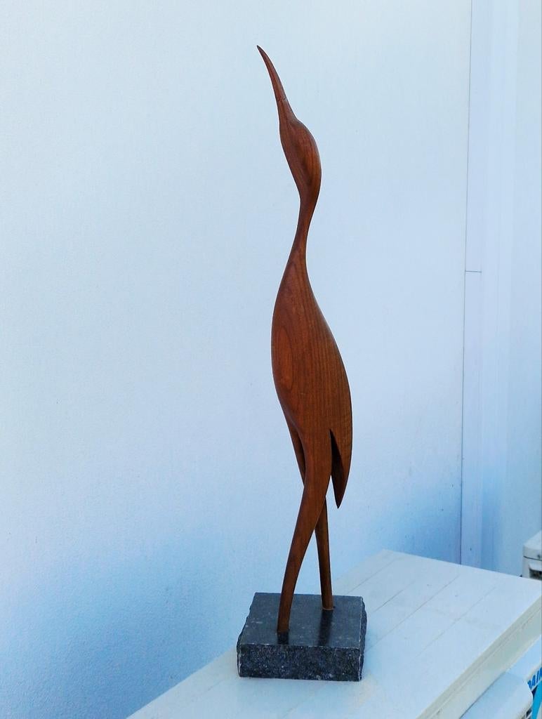 85cm hoge en 5 kilo zware kraanvogel op marmer sokkel, Antiek en Kunst, Ophalen of Verzenden
