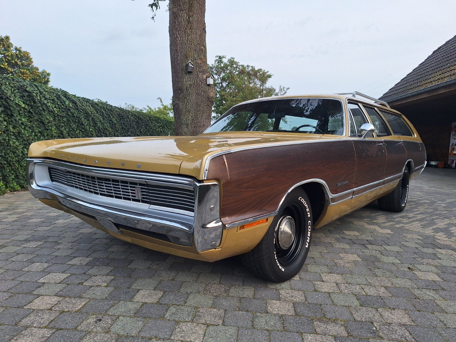 Plymouth Sport Suburban, Automaat, 6300 cc, Particulier, Dodge