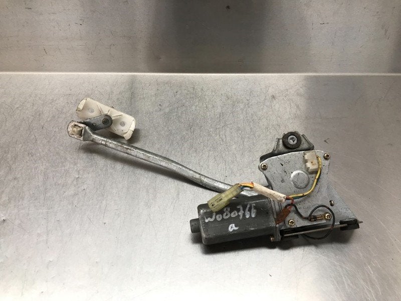 MOTEUR ESSUIE-GLACE ARRIÈRE Suzuki Swift (SF310 / 413), Autos : Pièces & Accessoires, Vitres & Accessoires, Suzuki, Utilisé