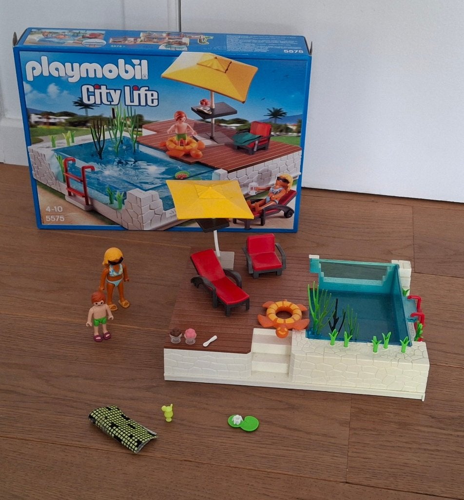 playmobil city life la piscine pour maison moderne 5575, Enfants & Bébés, Bâtiment, Comme neuf, City life, Kit complet