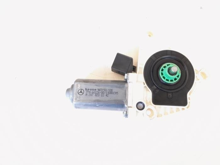 Moteur de vitre portière d'un Mercedes E-Klasse, 3 mois de garantie, Utilisé, -, -